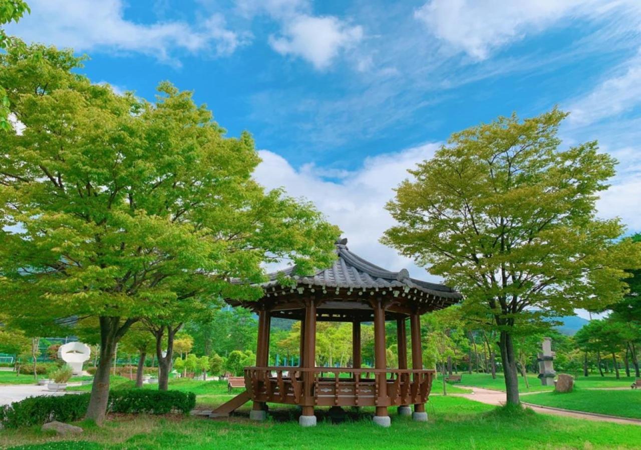 Namhae Sports Park Hotel Exterior foto